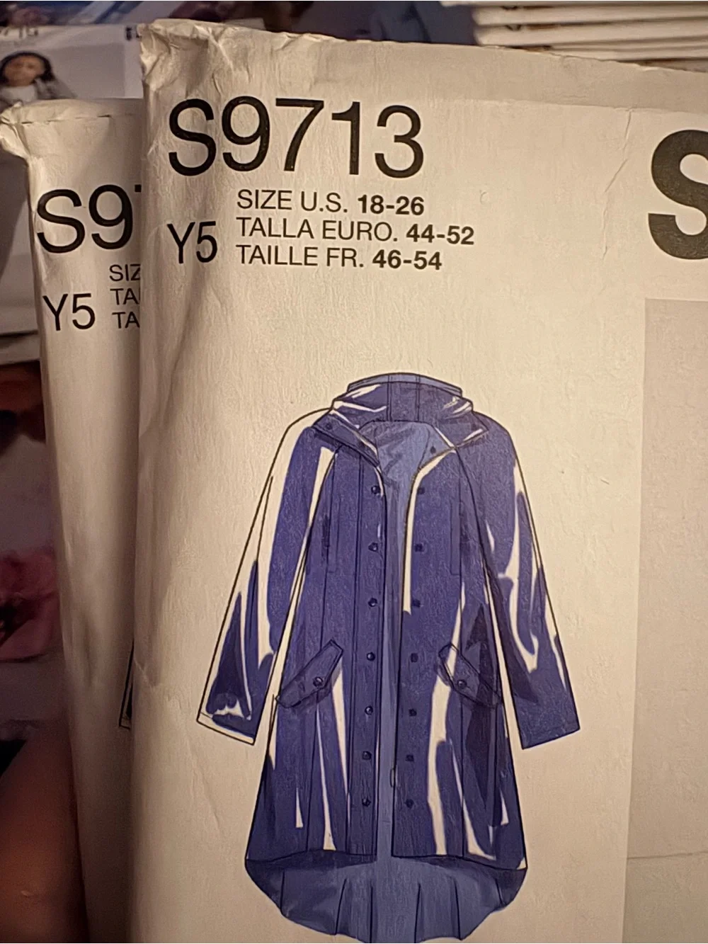 BN UNCUT SIMPLICITY 9713 Y5 PLUS SIZE SEWING PATTERNS COATS